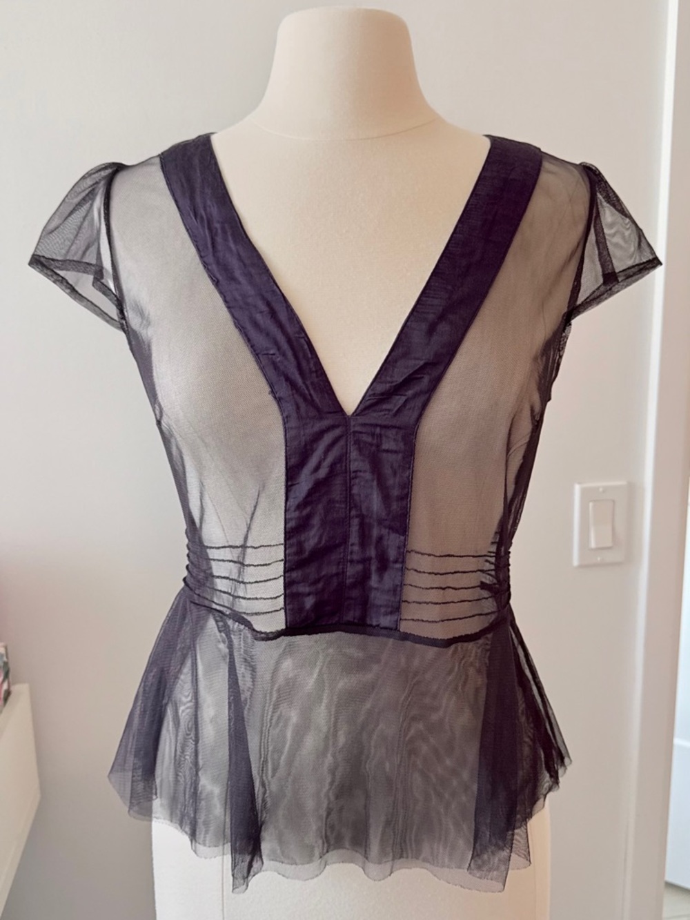Sheer Plum Mesh Peplum Top – NOA NOA – Size M - Picture 4 of 7